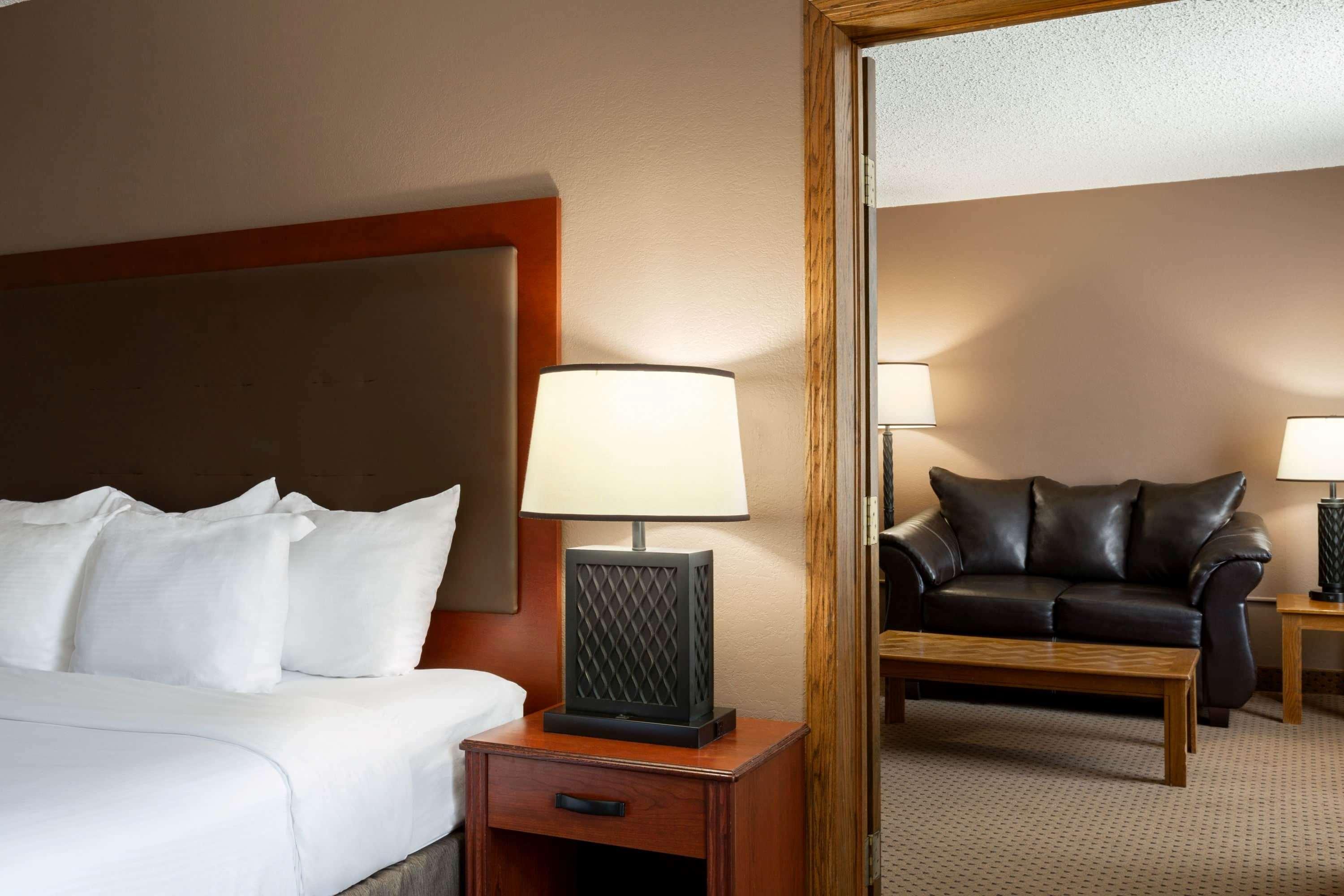Baymont By Wyndham Mandan Bismarck Area Hotel Exterior foto
